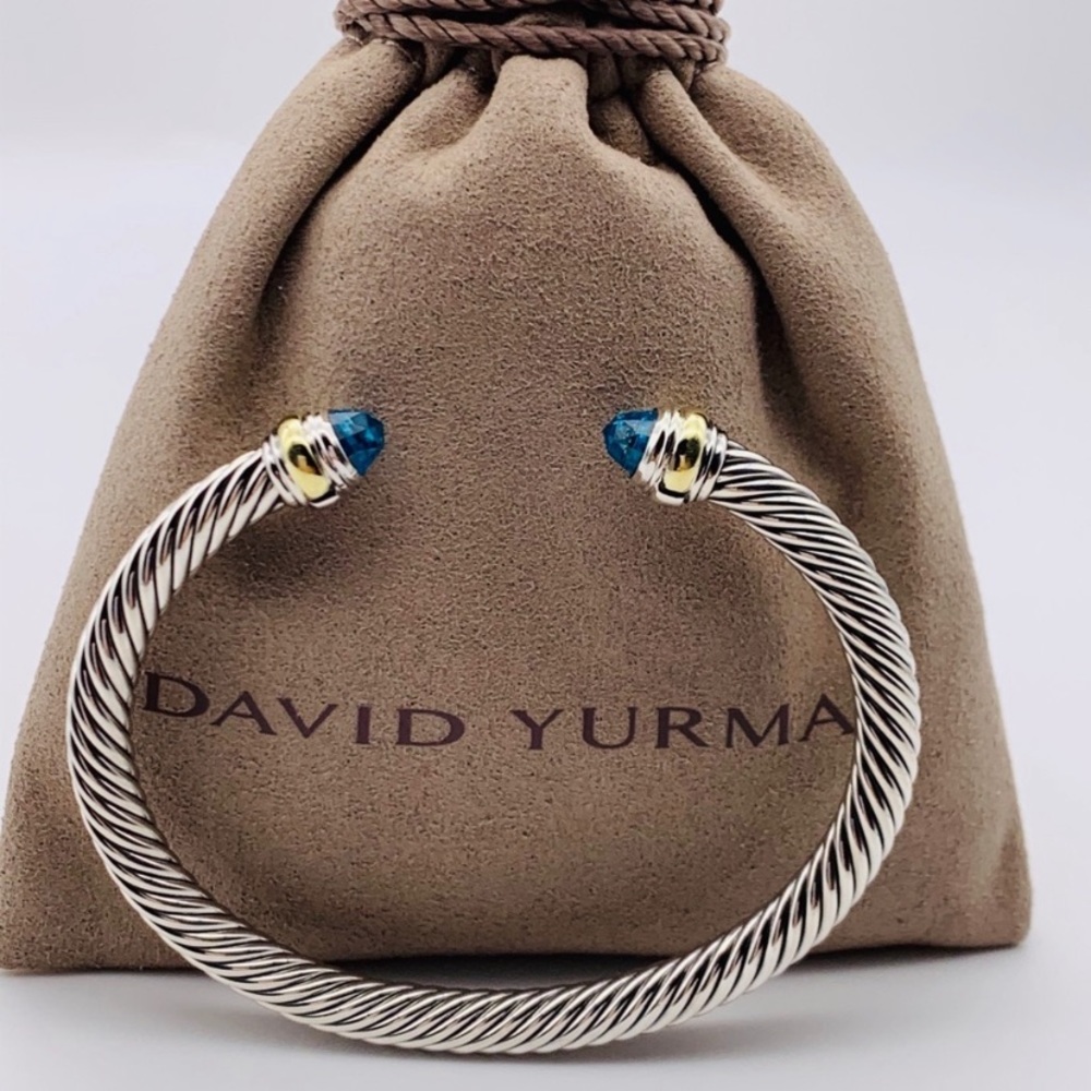 💯 Auth David Yurman bracelet